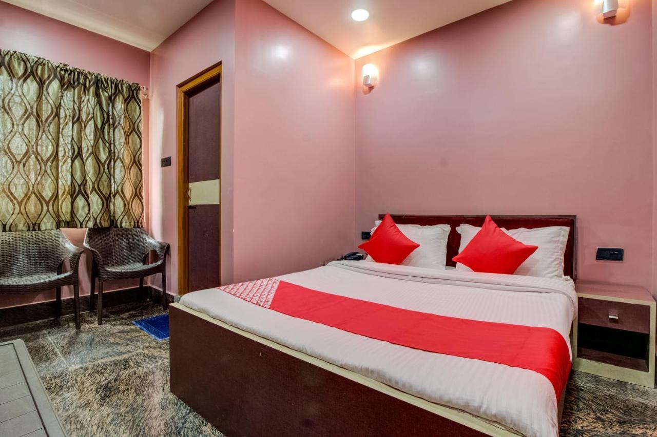 Oyo 16871 Anant Home Stay Шилонг Екстериор снимка