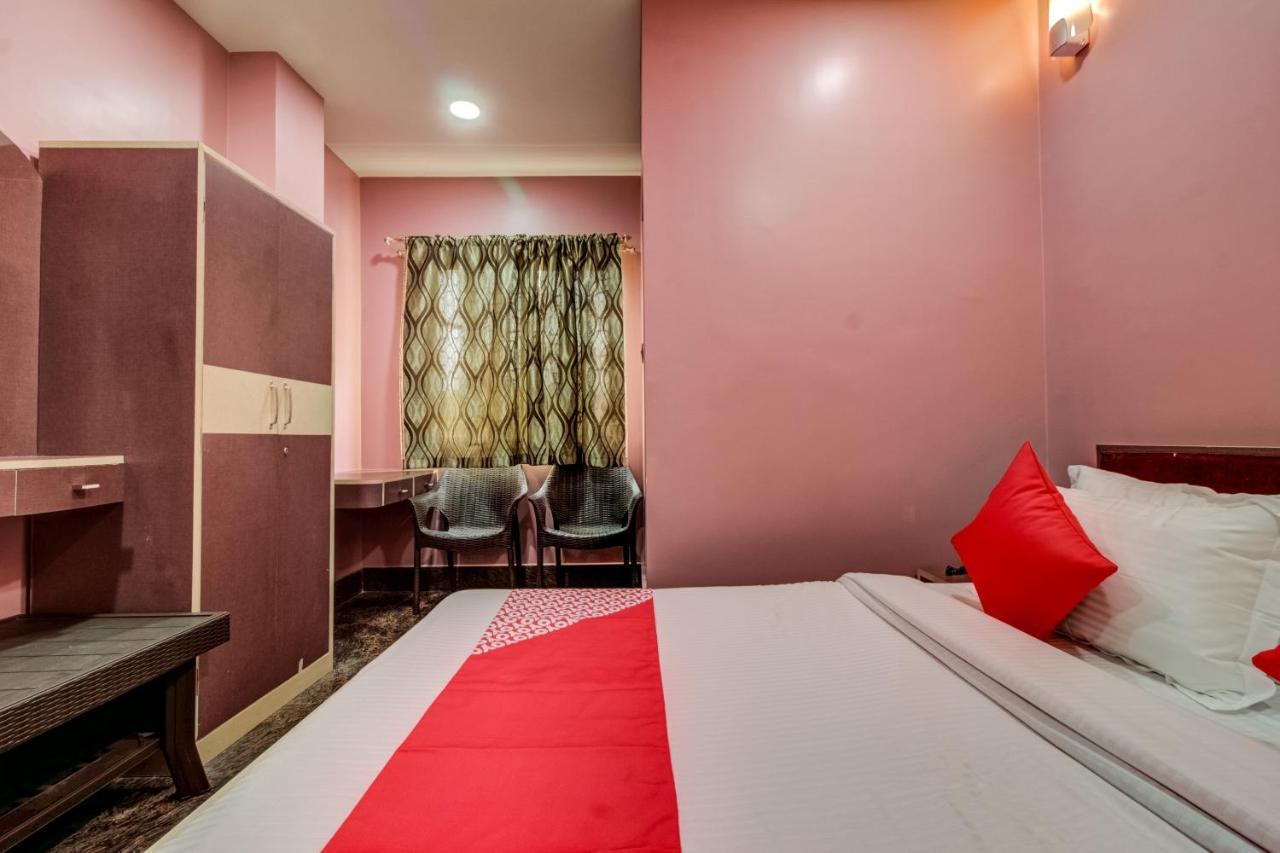 Oyo 16871 Anant Home Stay Шилонг Екстериор снимка