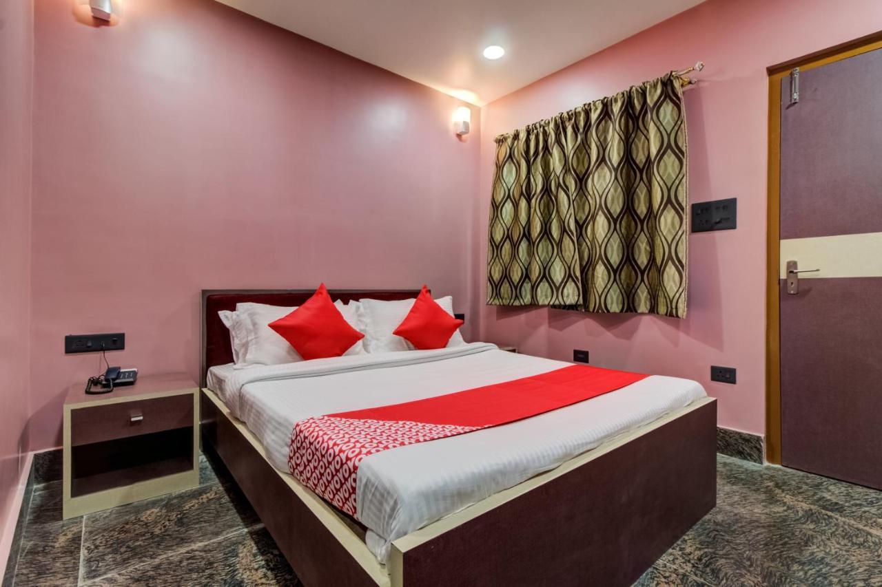Oyo 16871 Anant Home Stay Шилонг Екстериор снимка